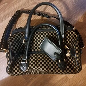 Rare VTG Glam Pegasus Black & Gold W/ Leather Double Handle CarryOn Luggage Bag